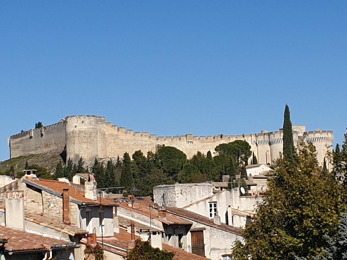 Saint Eloi - Duplex Centre Historique De Villeneuve Les Avignon Екстериор снимка